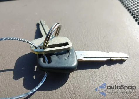 2000 Toyota Tacoma Prerunner V6 from USA, damaged, VIN 4TASN92N5YZ632552